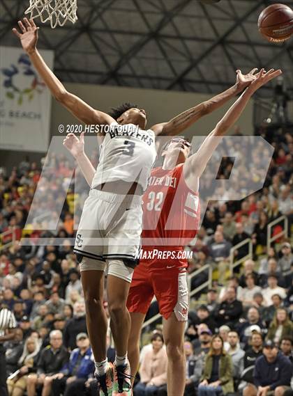 Thumbnail 3 in Sierra Canyon vs. Mater Dei (CIF-SS Open Division Final) photogallery.