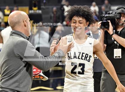 Thumbnail 3 in Sierra Canyon vs. Mater Dei (CIF-SS Open Division Final) photogallery.