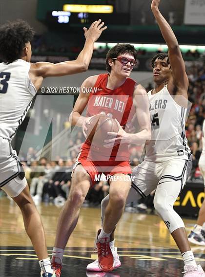 Thumbnail 3 in Sierra Canyon vs. Mater Dei (CIF-SS Open Division Final) photogallery.