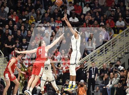 Thumbnail 1 in Sierra Canyon vs. Mater Dei (CIF-SS Open Division Final) photogallery.