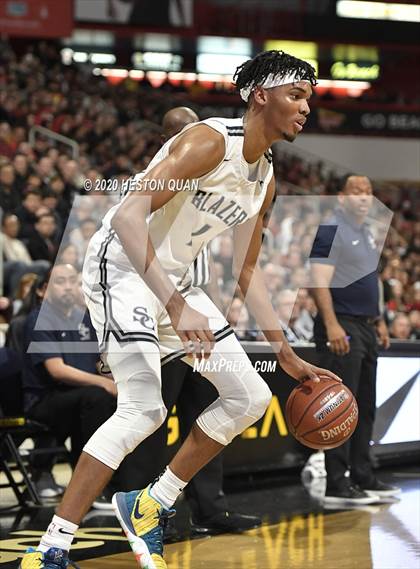 Thumbnail 2 in Sierra Canyon vs. Mater Dei (CIF-SS Open Division Final) photogallery.