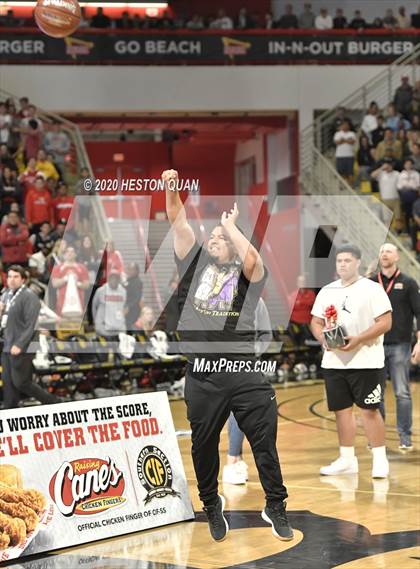 Thumbnail 2 in Sierra Canyon vs. Mater Dei (CIF-SS Open Division Final) photogallery.