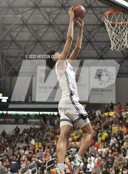 Thumbnail 2 in Sierra Canyon vs. Mater Dei (CIF-SS Open Division Final) photogallery.