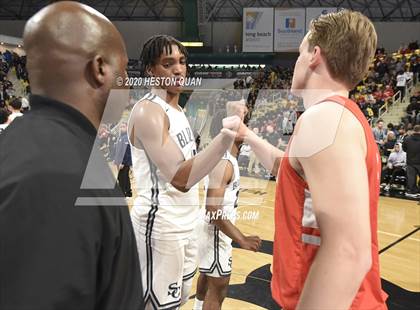 Thumbnail 2 in Sierra Canyon vs. Mater Dei (CIF-SS Open Division Final) photogallery.