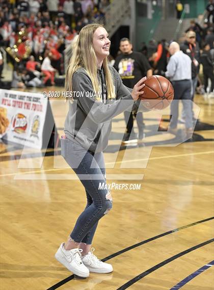 Thumbnail 1 in Sierra Canyon vs. Mater Dei (CIF-SS Open Division Final) photogallery.