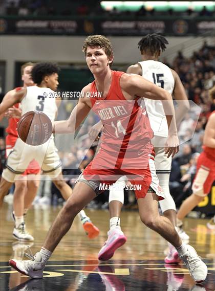 Thumbnail 3 in Sierra Canyon vs. Mater Dei (CIF-SS Open Division Final) photogallery.