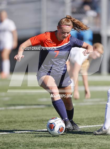 Thumbnail 2 in Ridgeline vs. Mountain Crest (UHSAA 4A Semifinal) photogallery.