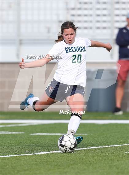 Thumbnail 1 in Wando vs Lucy Beckham photogallery.