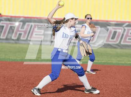 Thumbnail 2 in Muskego vs. Oak Creek (WIAA D1 Sectional Playoff) photogallery.
