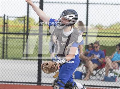 Thumbnail 3 in Muskego vs. Oak Creek (WIAA D1 Sectional Playoff) photogallery.