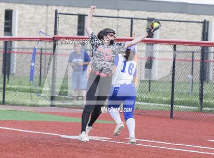 Thumbnail 2 in Muskego vs. Oak Creek (WIAA D1 Sectional Playoff) photogallery.