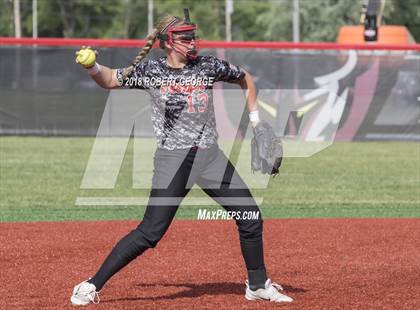 Thumbnail 3 in Muskego vs. Oak Creek (WIAA D1 Sectional Playoff) photogallery.