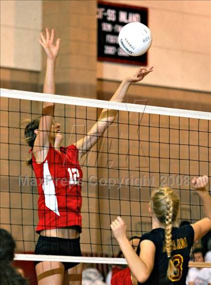 Thumbnail 3 in La Canada @ Redlands East Valley photogallery.