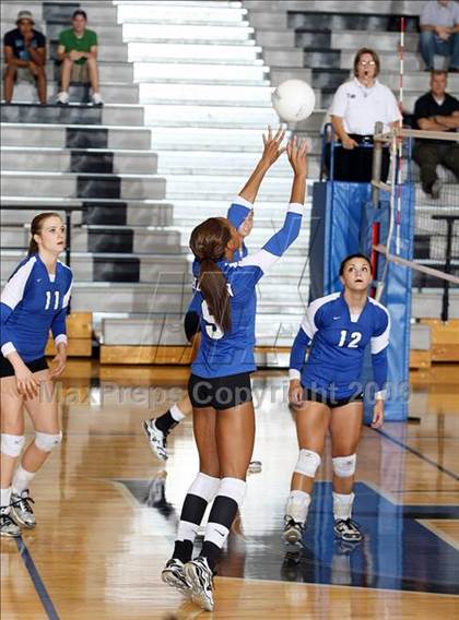 Thumbnail 2 in Pearce @ Hebron photogallery.