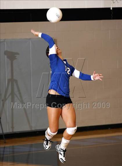 Thumbnail 1 in Pearce @ Hebron photogallery.