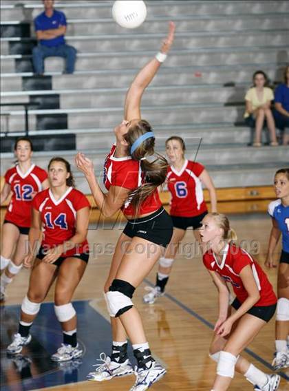 Thumbnail 2 in Pearce @ Hebron photogallery.