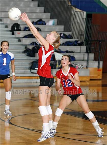 Thumbnail 1 in Pearce @ Hebron photogallery.