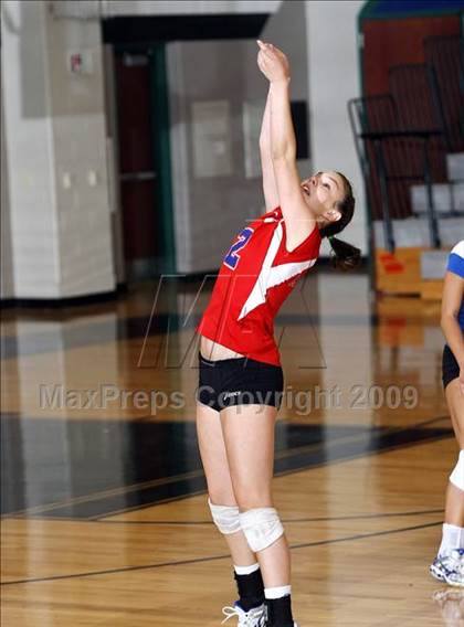 Thumbnail 1 in Pearce @ Hebron photogallery.