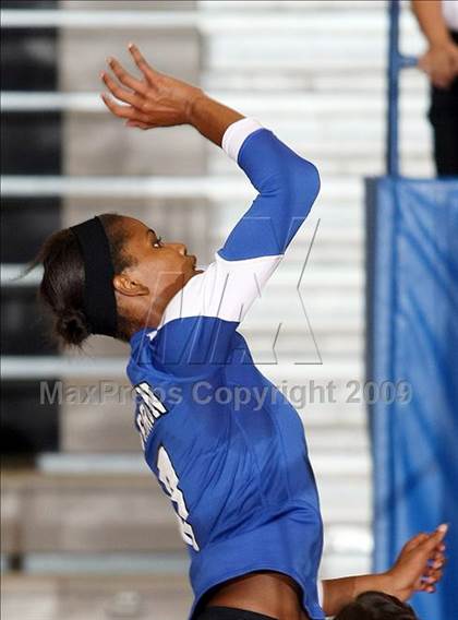 Thumbnail 2 in Pearce @ Hebron photogallery.