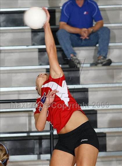 Thumbnail 2 in Pearce @ Hebron photogallery.
