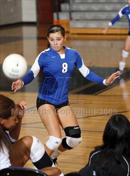 Thumbnail 2 in Pearce @ Hebron photogallery.