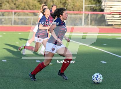 Thumbnail 3 in Wimberley vs Davenport (UIL 4A Region 4 Regional Semifinal) photogallery.