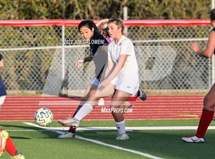 Thumbnail 2 in Wimberley vs Davenport (UIL 4A Region 4 Regional Semifinal) photogallery.