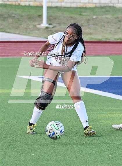 Thumbnail 2 in Wimberley vs Davenport (UIL 4A Region 4 Regional Semifinal) photogallery.