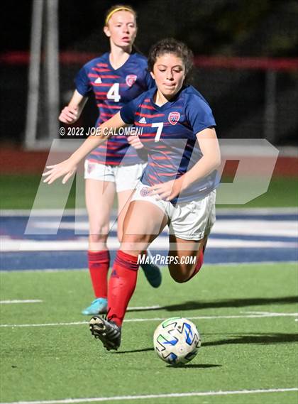 Thumbnail 2 in Wimberley vs Davenport (UIL 4A Region 4 Regional Semifinal) photogallery.