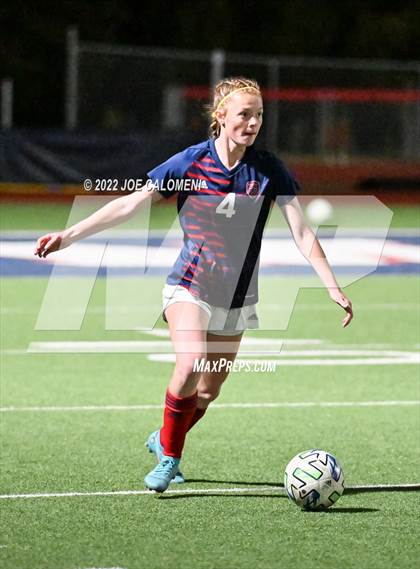 Thumbnail 2 in Wimberley vs Davenport (UIL 4A Region 4 Regional Semifinal) photogallery.