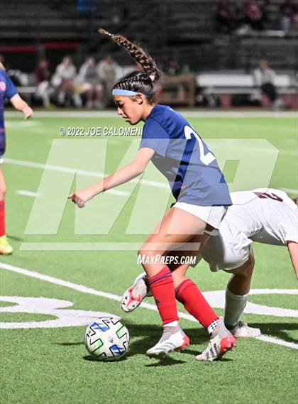 Thumbnail 2 in Wimberley vs Davenport (UIL 4A Region 4 Regional Semifinal) photogallery.