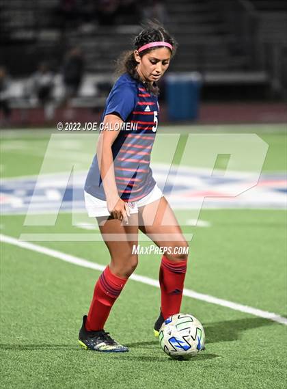Thumbnail 1 in Wimberley vs Davenport (UIL 4A Region 4 Regional Semifinal) photogallery.