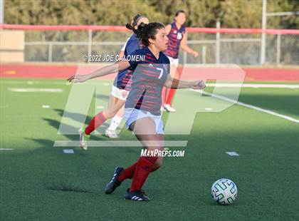 Thumbnail 2 in Wimberley vs Davenport (UIL 4A Region 4 Regional Semifinal) photogallery.
