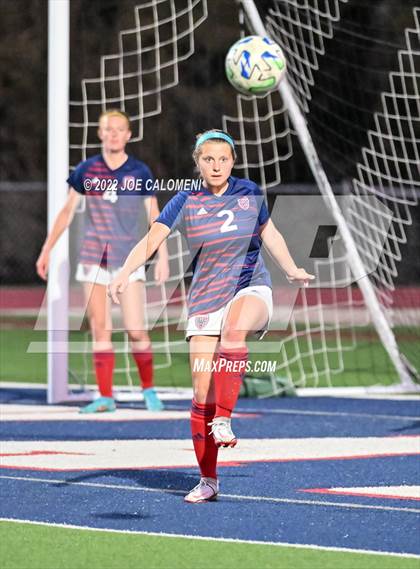 Thumbnail 3 in Wimberley vs Davenport (UIL 4A Region 4 Regional Semifinal) photogallery.