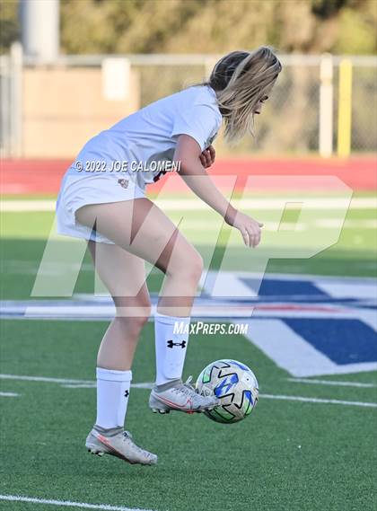 Thumbnail 2 in Wimberley vs Davenport (UIL 4A Region 4 Regional Semifinal) photogallery.