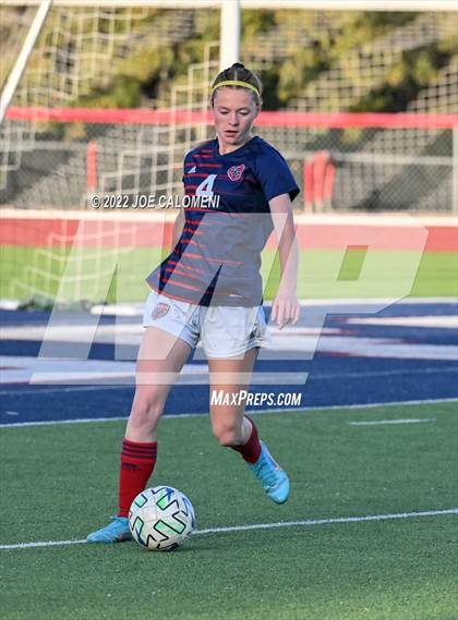 Thumbnail 3 in Wimberley vs Davenport (UIL 4A Region 4 Regional Semifinal) photogallery.