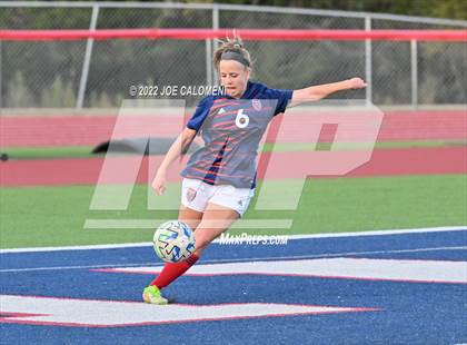 Thumbnail 1 in Wimberley vs Davenport (UIL 4A Region 4 Regional Semifinal) photogallery.