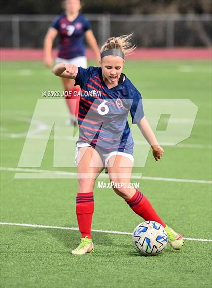 Thumbnail 1 in Wimberley vs Davenport (UIL 4A Region 4 Regional Semifinal) photogallery.