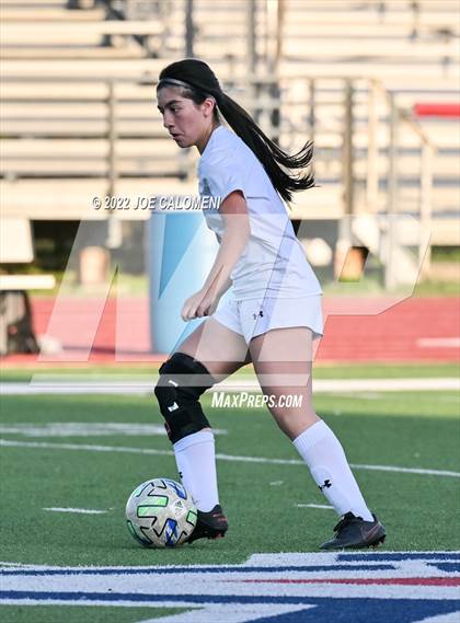 Thumbnail 3 in Wimberley vs Davenport (UIL 4A Region 4 Regional Semifinal) photogallery.