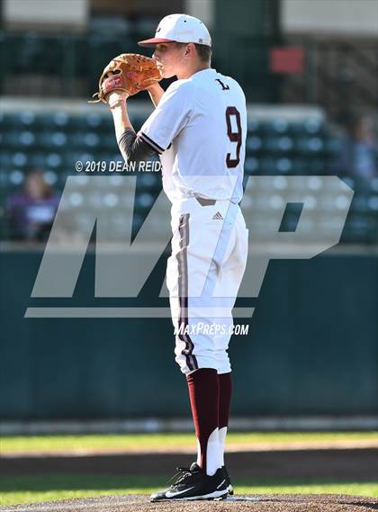 Thumbnail 2 in Lockport @ Crete-Monee (IHSA 4A Regional Semifinal) photogallery.