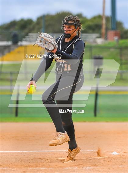 Thumbnail 3 in Wesleyan vs. George Walton Academy photogallery.