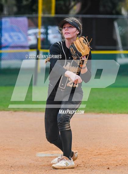 Thumbnail 3 in Wesleyan vs. George Walton Academy photogallery.
