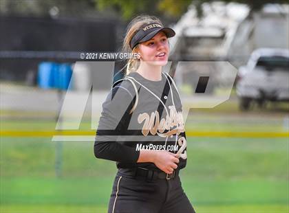Thumbnail 2 in Wesleyan vs. George Walton Academy photogallery.