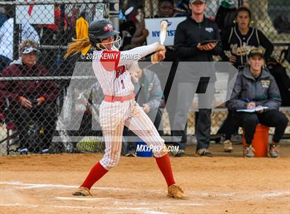 Thumbnail 2 in Wesleyan vs. George Walton Academy photogallery.