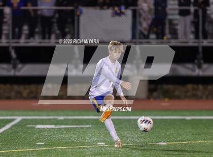 Thumbnail 3 in St. Thomas Aquinas vs. Kearsarge (NHIAA D3 Final) photogallery.