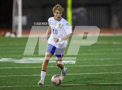 Thumbnail 3 in St. Thomas Aquinas vs. Kearsarge (NHIAA D3 Final) photogallery.