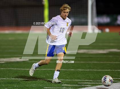 Thumbnail 2 in St. Thomas Aquinas vs. Kearsarge (NHIAA D3 Final) photogallery.