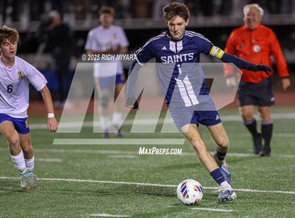 Thumbnail 1 in St. Thomas Aquinas vs. Kearsarge (NHIAA D3 Final) photogallery.