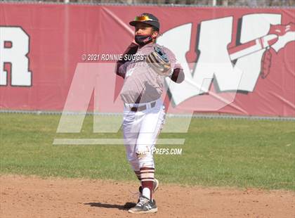 Thumbnail 1 in Enfield @ Windsor (Scrimmage) photogallery.