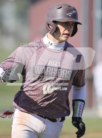 Thumbnail 2 in Enfield @ Windsor (Scrimmage) photogallery.